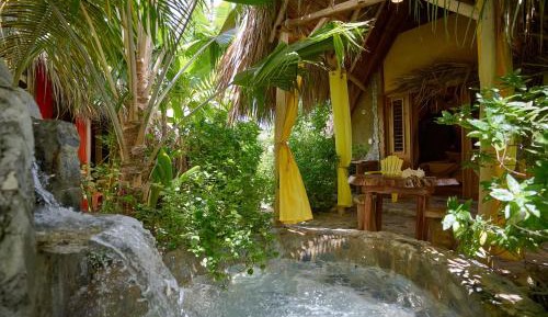 Bungalow - Water Front 