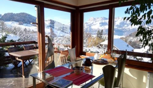 Suite with Mountain View