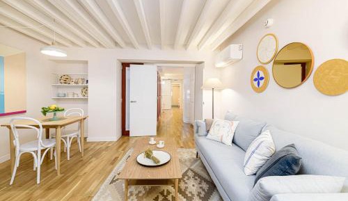 Apartment with Balcony