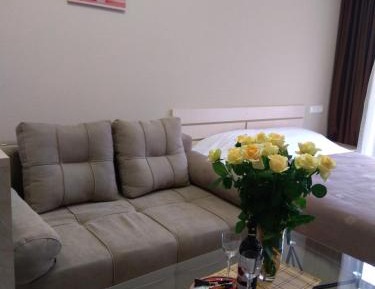 Deluxe Double Room (2 Adults + 1 Child)