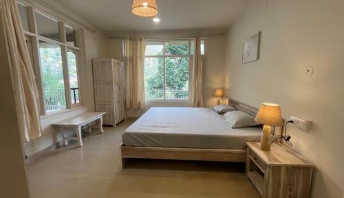 King Room with Mountain View