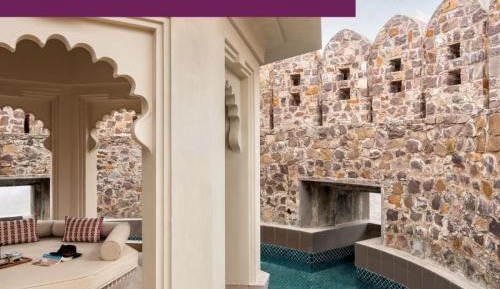 Rajah Man Singh Pool Suite 