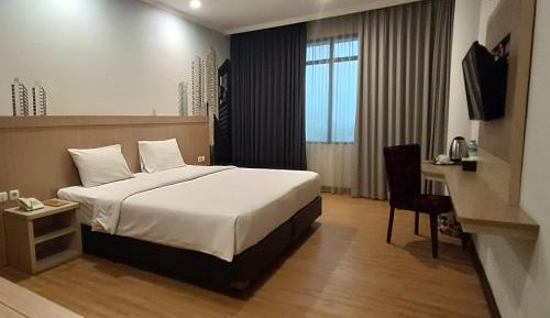 Standard Queen Room