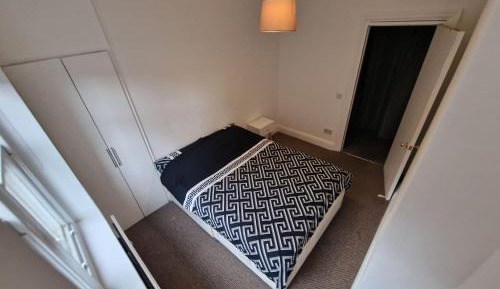 Double Room with Shared Bathroom