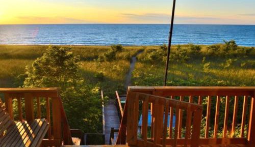 Five Bedroom Holiday Home