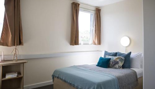 Single Room with Private Bathroom
