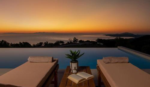 Villa with Sea View
