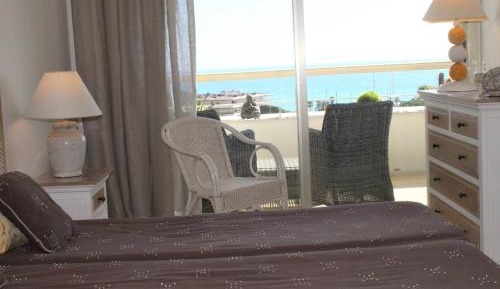Apartment (4 Adults)