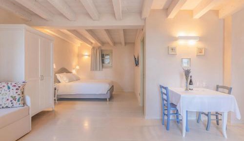 Deluxe Junior Suite