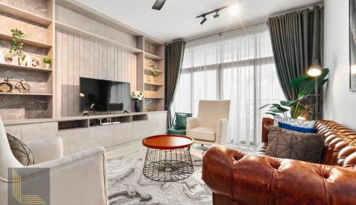 Apartment with Balcony