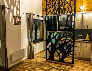 Apartment with Garden View