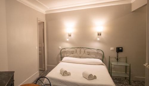 Double Room with private Shower and WC