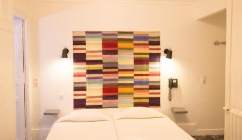 Twin Room with private shower and WC