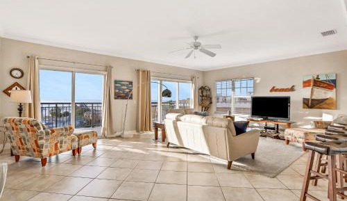 Two Bedroom Apartment 