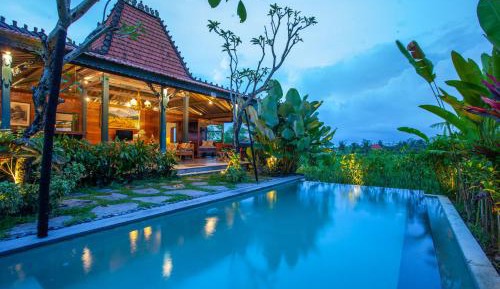 Three-Bedroom Villa with Private Pool