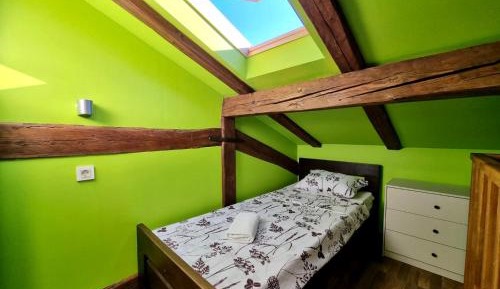 Bed in 6-Bed Mixed Dormitory Room