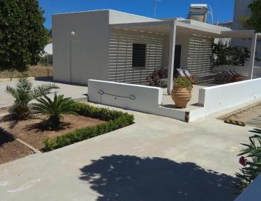 One-Bedroom Villa