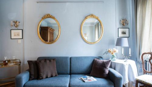 Junior Suite with Canal View