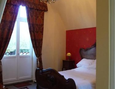 Deluxe Family Suite