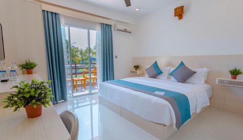 Deluxe Double Room with Balcony