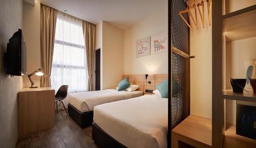 Standard Twin Room