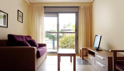 Studio with Pool View