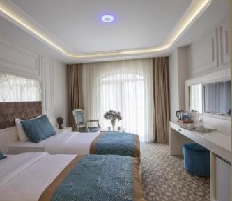 Comfort Triple Room with Shower