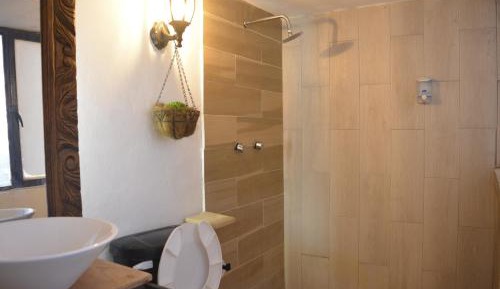 Double Room with Private Bathroom