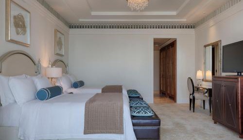 Superior Double Room with Two Double Beds and Partial Sea View