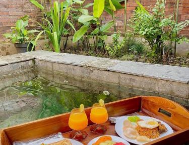 Double Room with Pool View
