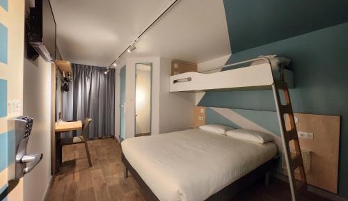 Renovated Standard with One Double Bed and One Bunk Bed