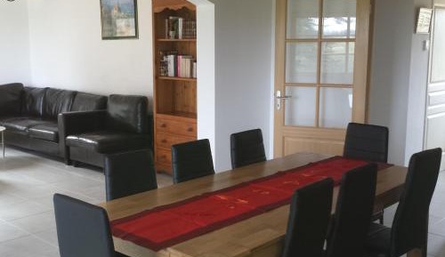 Holiday Home (10 Adults)