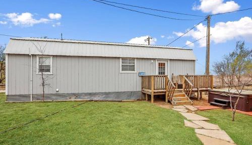 One-Bedroom House