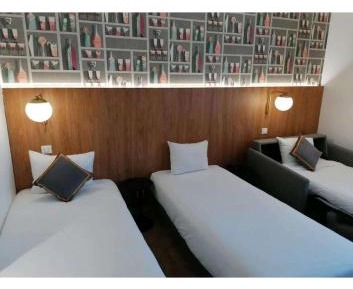 Triple Room