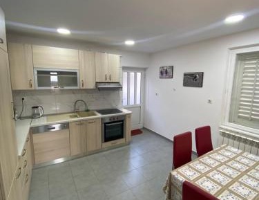 Apartment with Garden View