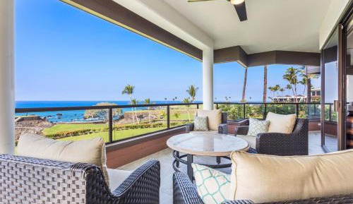 Two-Bedroom Signature Hole Ocean View