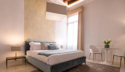 Junior Suite with Canal View
