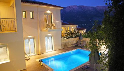 Deluxe Villa
