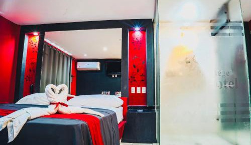 Studio with Spa Bath