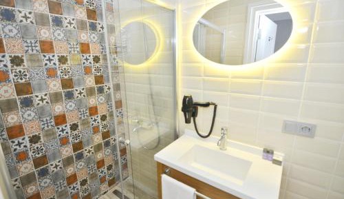 Two Connecting Double Rooms