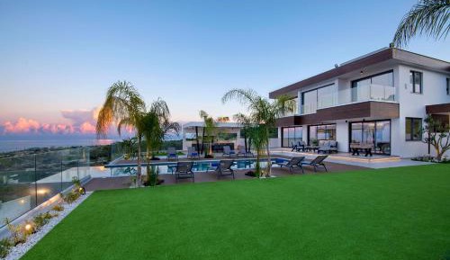 Deluxe Villa