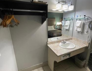 Double Room with Two Double Beds - Non-Smoking
