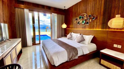 Double Room with Balcony and Sea View