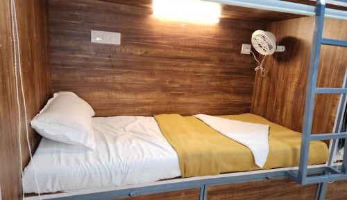 Bunk Bed in Male Dormitory Room 