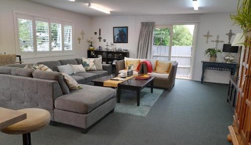 Queen Room with Shared Bathroom