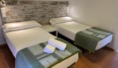 Standard Double Room with Shared Bathroom