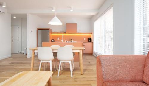 2-bedroom and 2-bathroom apartment - SF200