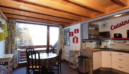 Apartment (5 Adults)