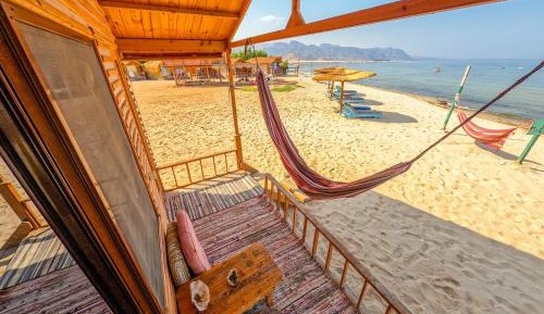 Deluxe Bungalow with Sea View