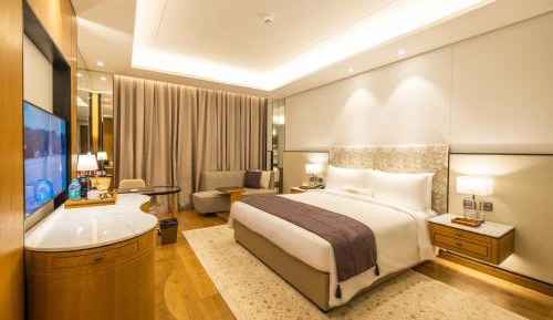 Premier Room overlooking the Pool/Central Park view with 1 Way Airport Transfer & Complimentary meals for children below 12 yrs at Quattro on the room package booked